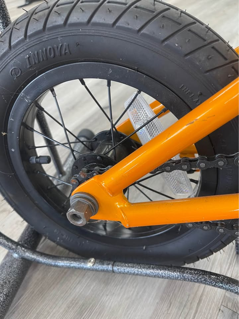 Pre-Owned Kink BMX 12 in Orange-2