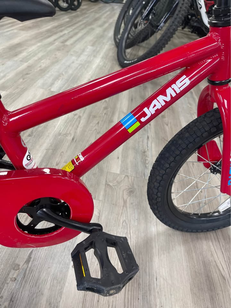 Pre-Owned Jamis 16-2