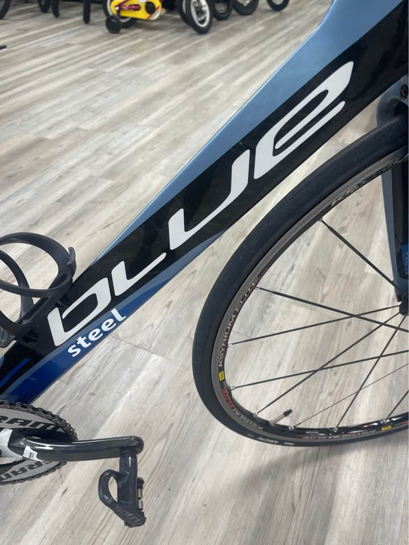 Blue Triad SL Triathlon Bike-1