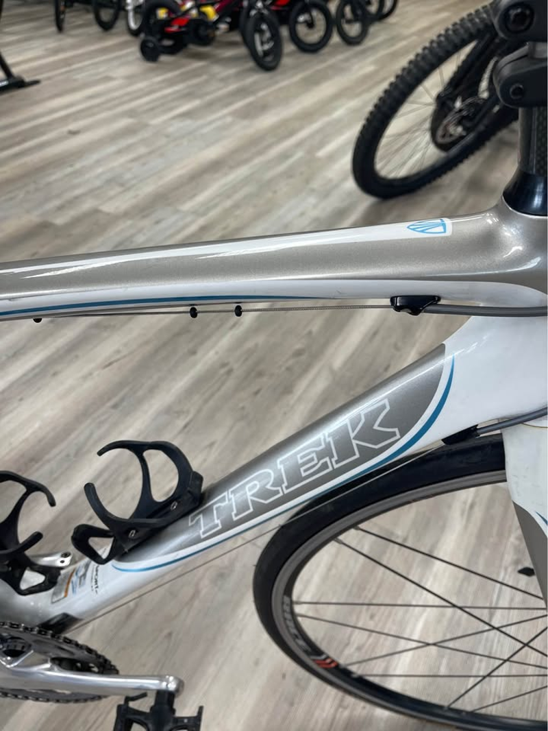 Trek Madone 4.7 Road Bike 50cm-5