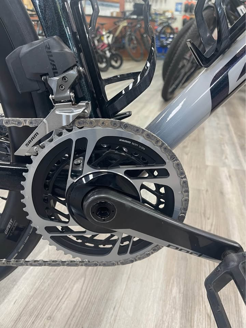 Giant TCR Advanced Pro -6
