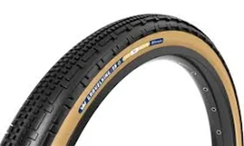 Panaracer GravelKing SK Plus Tire - 26 X 2.10 Tubeless Folding Black/ Brown Black/Brown 26 x 2.10