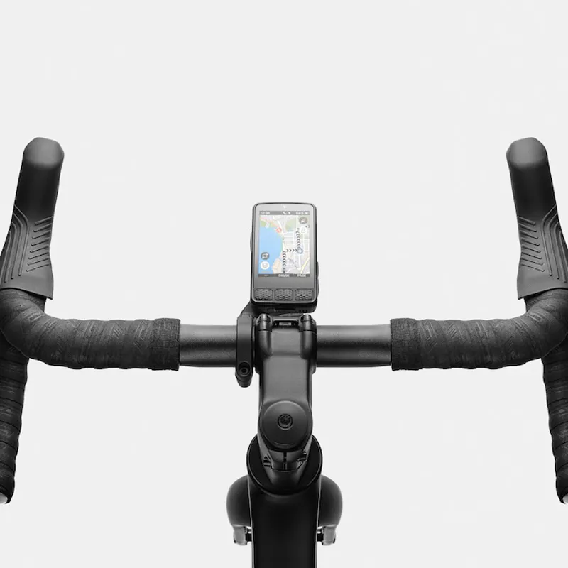 Wahoo Elemnt Roam 3 GPS Bike Computer-1