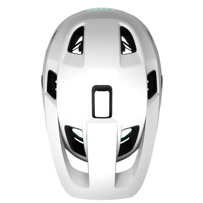 Lazer Lupo Kineticore Helmet in White-4